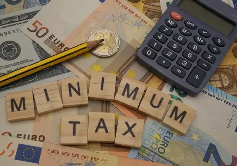 România nu este pregătită să treacă la impozitarea progresivă, spune Nicolae Ciucă