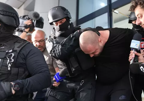 Sirianul care a aruncat un cocktail Molotov lângă Ambasada Israelului a fost arestat preventiv