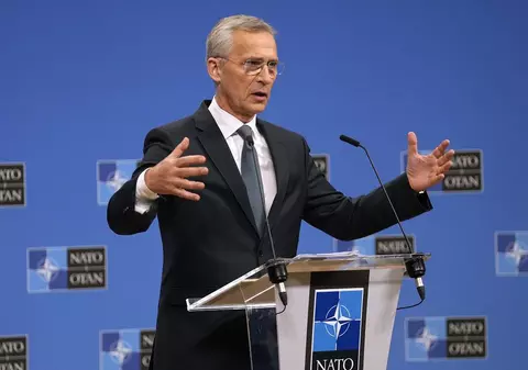 NATO vrea să scoată armele nucleare din depozite, să devină operaționale și să le pregătească pentru luptă, a anunțat Jens Stoltenberg