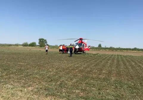 Un parașutist a murit după ce a căzut la aterizare pe pista Aerodromului Clinceni