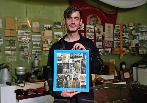 FOTO EXCLUSIV. Proiectul „Rama albastră: Album de familie”. O altfel de istorie a Basarabiei, recompusă ca un puzzle din fotografiile oamenilor simpli