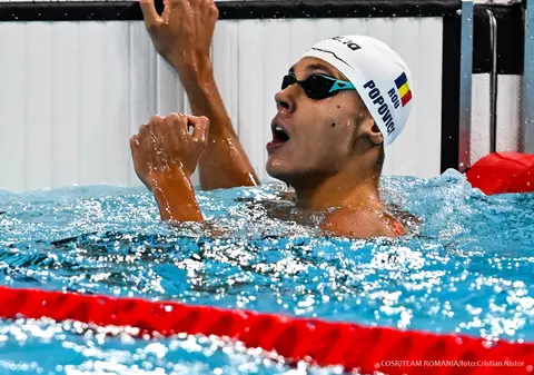 David Popovici s-a calificat în finala la 100 metri liber. Românul, în ultimul act cu al cincilea timp