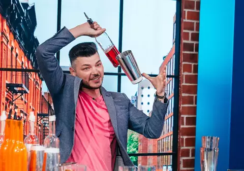 Valentin Luca, finalist la Românii au Talent, și Roxana Ghiorghian, fosta știristă de la Antena 1, formează un cuplu. Cum s-au afișat la Neversea