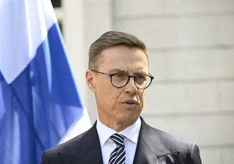 Președintele Finlandei, după atacul ucrainean asupra bazei aeriene rusești Olenia: „Să ne obișnuim cu ideea că războiul se apropie de noi”