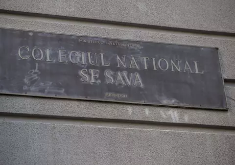 Profesor de la Colegiul Sfântul Sava din București, reţinut sub acuzația că a violat un elev și a agresat sexual un altul. Reacţia Ministerului Educaţiei