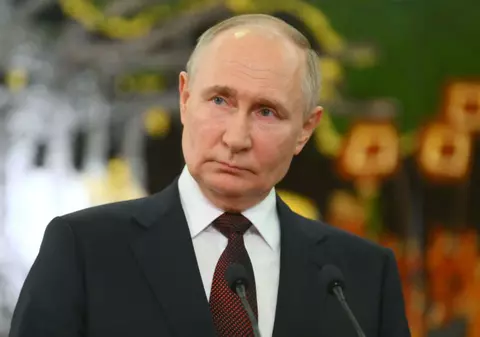 Vladimir Putin, după ce Donald Trump a declarat că va opri războiul din Ucraina: „Noi luăm foarte în serios toate acestea”