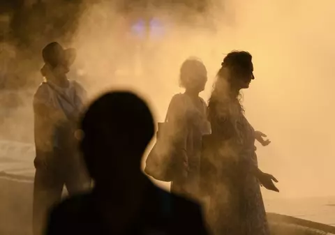 ANM: Cod galben de caniculă duminică şi luni în 15 județe și în București. Harta zonelor afectate