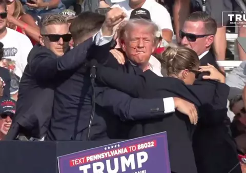 Donald Trump îi îndeamnă pe americani să „rămână uniți” după tentativa de asasinare