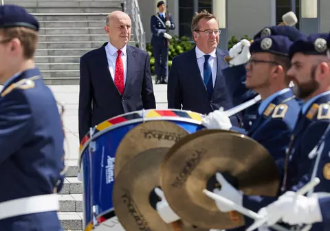 Planul Londrei pentru a-l descuraja pe Putin să apese pe butonul nuclear. Europa mizează pe rachete pentru a-și întări apărarea