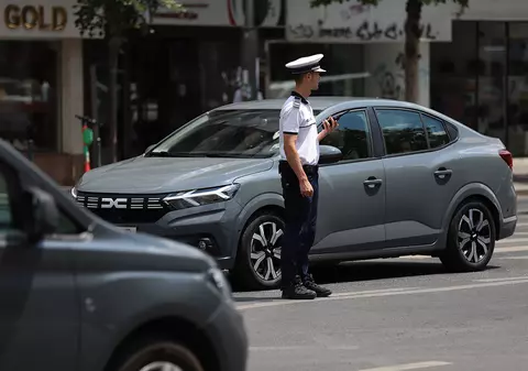 Bărbat căutat de autorităţile americane pentru fraudă bancară și furt de identitate, prins în sectorul 3 din Bucureşti