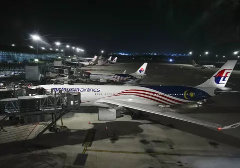 O scurgere chimică a îmbolnăvit 39 de persoane pe aeroportul din Kuala Lumpur. Au acuzat „stări de ameţeală şi greaţă”
