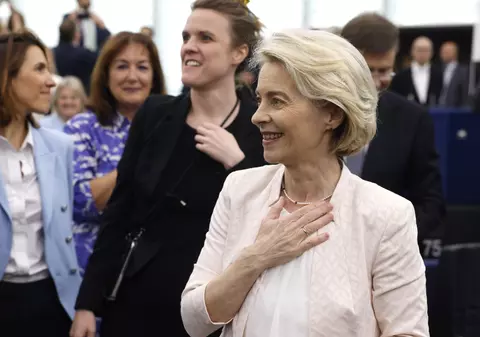 Ursula von der Leyen rămâne la șefia Comisiei Europene pentru următorii cinci ani. Cu câte voturi a fost realeasă