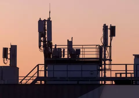 „Sabotaj nocturn” asupra rețelelor de telecomunicații din mai multe zone ale Franţei. Parisul nu este afectat