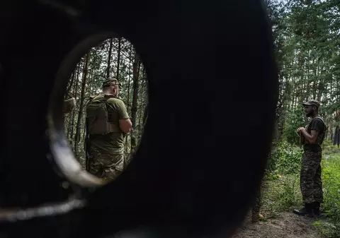 „Ucrainenii au mușcat momeala rușilor” și au mari probleme pe front, avertizează un expert militar austriac