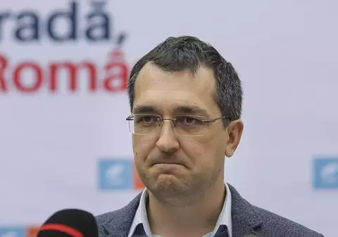 Vlad Voiculescu anunță că PSD a fost obligat în primă instanță să îi plătească daune morale de 25.000 de euro