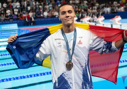 David Popovici duce România pe locul 19 în clasamentul pe medalii de la Jocurile Olimpice 2024