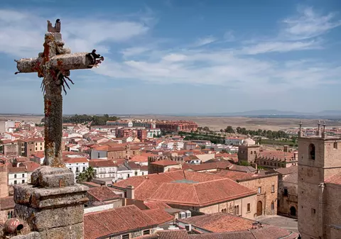 Comunitatea autonomă din Spania care plătește 15.000 de euro ca să te muți acolo. Care sunt condițiile