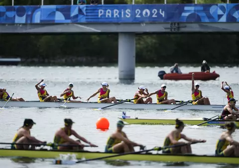 Programul și rezultatele sportivilor români la Jocurile Olimpice - azi, 3 august. Aur pentru fete la 8 plus 1