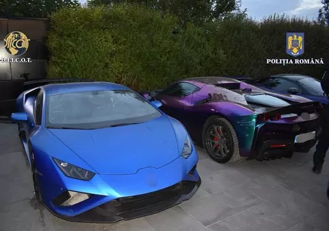 Bolizii de lux ai fraților Tate, ridicați de DIICOT în dosarul în care milionarii sunt anchetați pentru trafic de minori