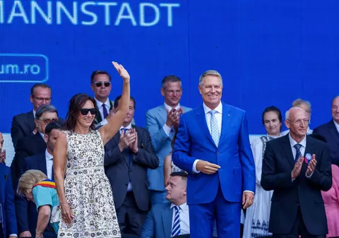 PNL și PSD se spală pe mâini de vila lui Iohannis. Festivalul ipocriziei a venit după cel al slugărniciei