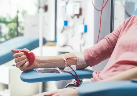 Cât de des este bine să donezi sânge