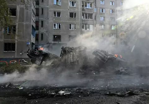 Război în Ucraina, ziua 919 | Rușii au bombardat orașul Harkov. „O fată a fost ucisă într-un spațiu de joacă”, spune primarul