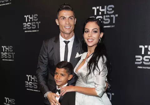 Când ar urma să se căsătorească Cristiano Ronaldo și Georgina Rodriguez. „Două etaje vor fi inaccesibile, precum și mai multe baruri”