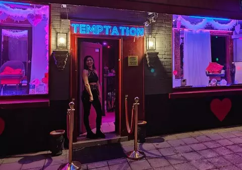 Ultimele prostituate dintr-un „cartier al plăcerilor” din Gent sunt românce. Elena: „Am câștigat aproape un milion de euro”