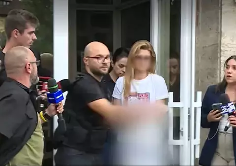 Doctorița cunoscută drept „Doamna cu coasa” de la Spitalul Pantelimon a fost dusă la Parchet pentru o percheziţie informatică