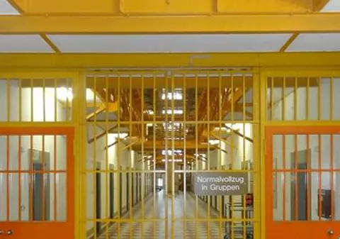 „Este în formă”. Criminalul german care tăia organele genitale ale victimelor sale a fost eliberat după 47 de ani