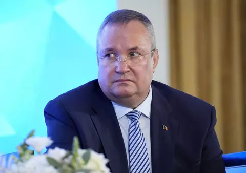 Aceasta-i întrebarea: cum și-a scris cartea Nicolae Ciucă? Restul e maculatură