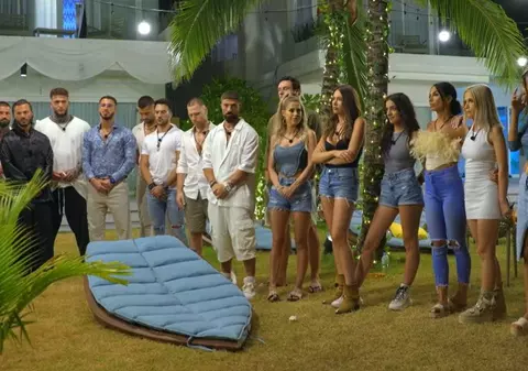 „Insula iubirii”, 19 august 2024. Cuplurile au intrat în ultima săptămână de test: „Șoc și groază, s-a aprins flacăra!”