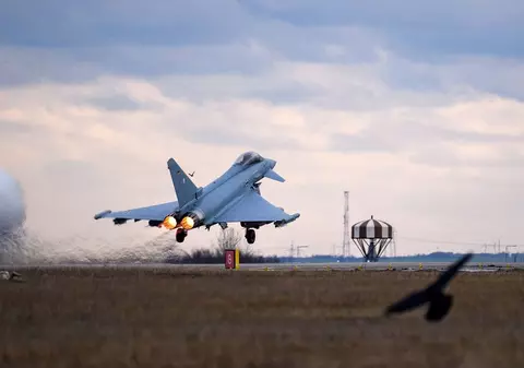 „70.000 de soldați NATO sunt în România”. Reportaj în presa germană despre „orașul militar de la Marea Neagră”: școli, grădinițe, magazine, spital