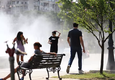 Cum va fi vremea în următoarea lună. Temperaturi peste cele normale, până la jumătatea lui septembrie, anunțate de meteorologi