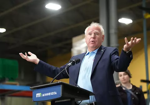 Primele reacții după ce Kamala Harris l-a ales pe Tim Walz pentru postul de vicepreședinte. Trump: „Mai rău decât liberala periculoasă”