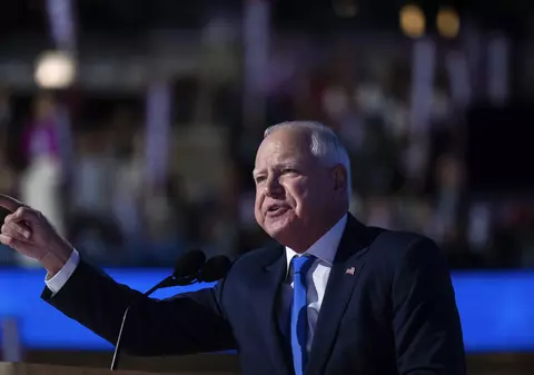 Guvernatorul Tim Walz acceptă nominalizarea Partidului Democrat pentru funcția de vicepreşedinte al SUA: „Este onoarea vieții mele”