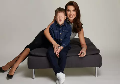 Ilinca Vandici, emoții mari în prima zi de școală a fiului ei. Zian e clasa I: „Am comandat din timp uniforma, ghiozdanul și penarul”