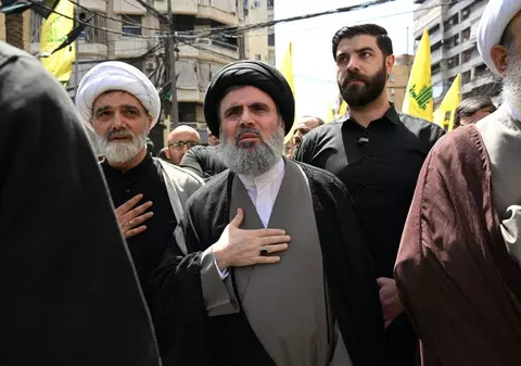 Un responsabil al Hezbollah confirmă că s-a „pierdut” orice contact cu liderul Hashem Safieddine. Se presupune că a fost ucis într-un raid israelian