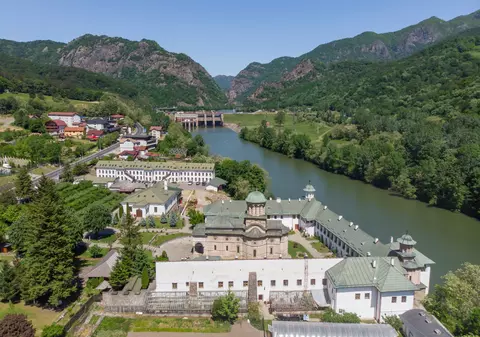 Cine a fost Mircea cel Bătrân, domnitor al Ţării Româneşti