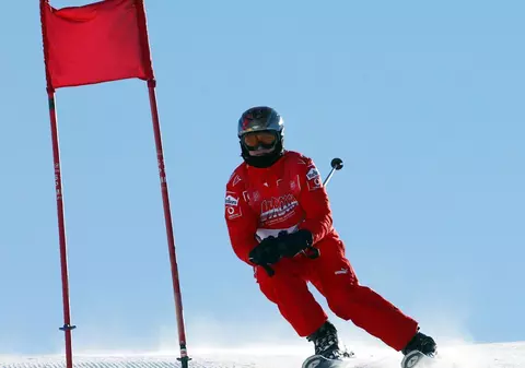 Trei suspecți, trimiși în judecată, după ce au încercat să șantajeze familia lui Michael Schumacher cu imagini sensibile