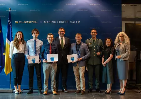 Polițiștii români au primit premiul pentru analiză operațională din partea Europol, după ce au rezolvat un caz de trafic de persoane din Irlanda și Marea Britanie