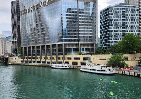 Trump Tower Chicago a încălcat legile de mediu, anunţă un tribunal din Illinois