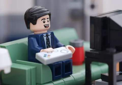 Un bărbat a stat 26 de ani cu o piesă Lego în nas. Nici medicii nu au identificat cauza problemelor pe care le avea cu respirația