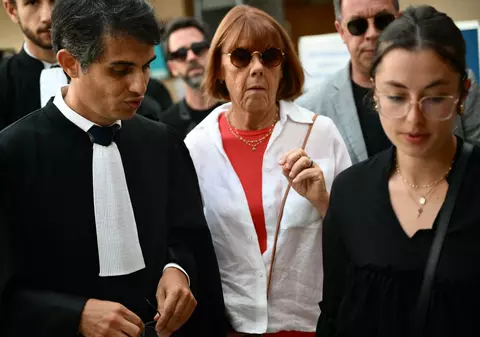 Noi orori ies la iveală în cazul francezului care și-a drogat soția și a îndemnat zeci de bărbați să o violeze. Cum l-a surprins nora sa