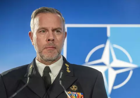 Ucraina are dreptul să lovească în adâncime teritoriul Rusiei, spune un șef din NATO. „Acest drept nu se opreşte la graniţă”