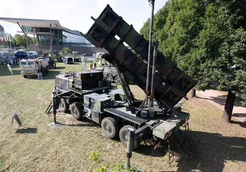 Senatul a aprobat donarea unui sistem Patriot către Ucraina. Urmează votul în Camera Deputaților