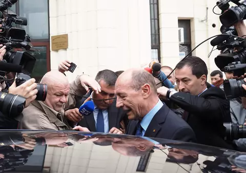 Traian Băsescu vrea să desființeze o lege pentru a-și recupera privilegiile de fost președinte: „Parlamentul a introdus o formă de lustrație”