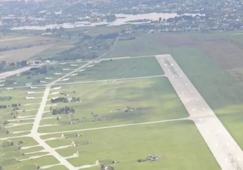 Aproape nemaiîntâlnit: Ucraina recunoaște că o rachetă hipersonică a rușilor a lovit o bază aeriană importantă din vestul țării | VIDEO