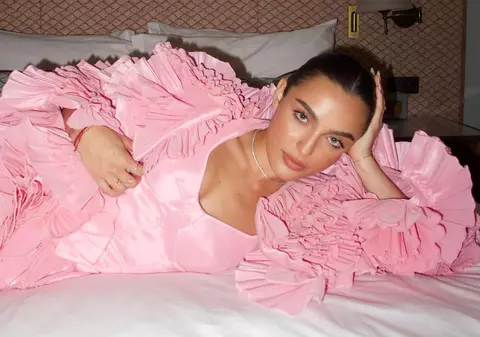 Alexia Eram, apariție alături de un actor celebru din „Emily in Paris”. Cum a reacționat Andreea Esca