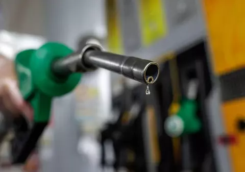 Războiul din Iran salvează deficitul bugetar al României, dar este costisitor pentru fiecare cetățean